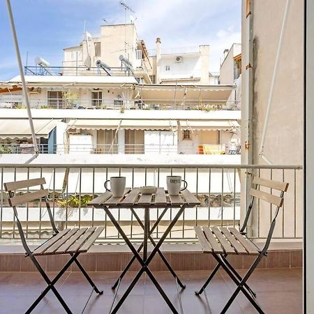 Apartment In The Middle Of Everything Atena Exterior foto