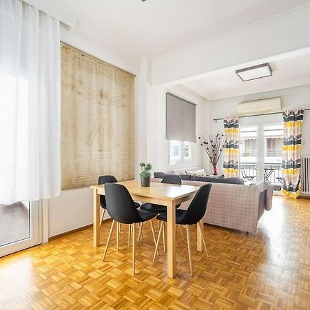 Apartment In The Middle Of Everything Atena Exterior foto
